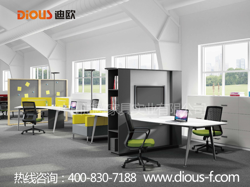 色彩斑斕辦公空間