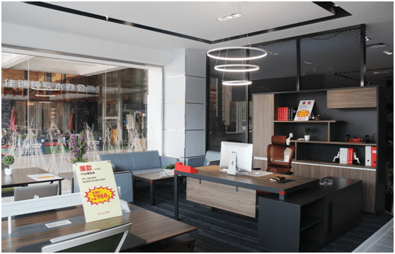 新擺場(chǎng)風(fēng)格