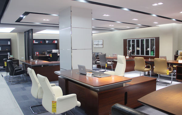 班臺(tái) 班臺(tái)