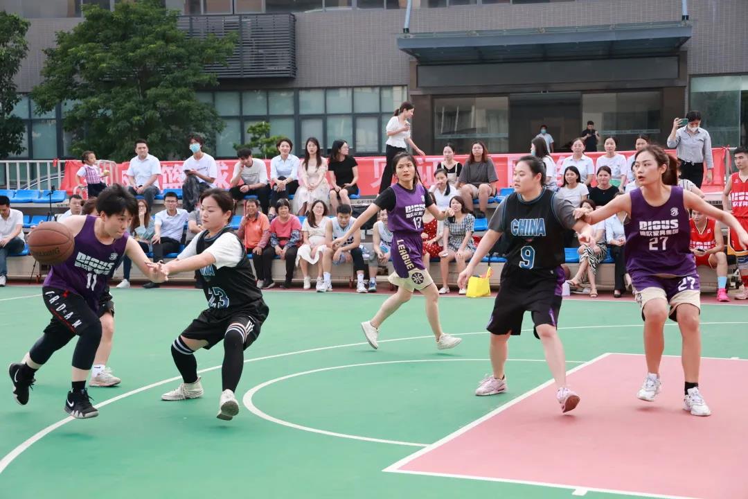 女子組籃球隊(duì)決賽