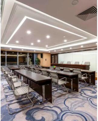 迪歐商用家具-會(huì)議家具