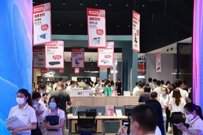 展會現場人氣爆棚 展會現場人氣爆棚